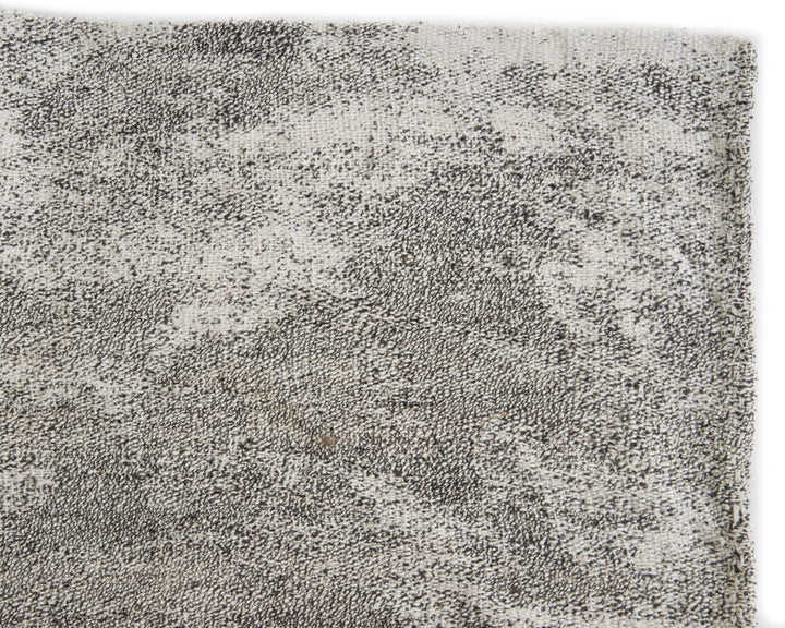 Gray Kilim Rug 6' 5" x 8' 10" | No. VR54312
