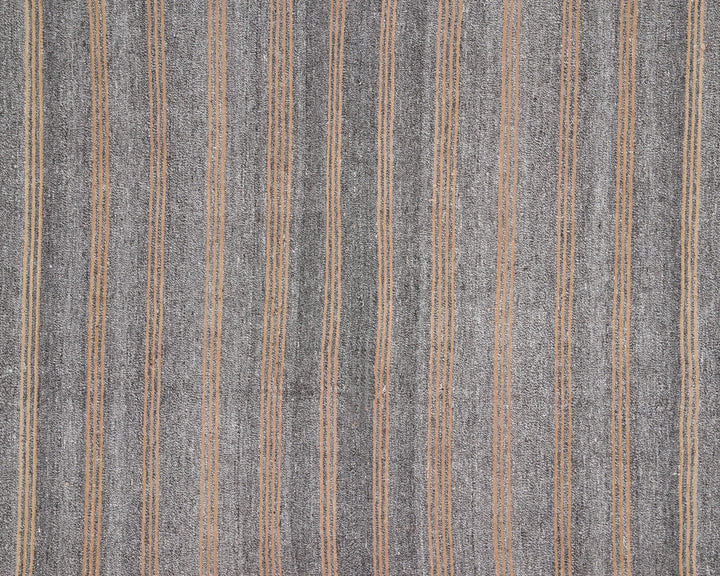 Gray Kilim Rug 6' 4" x 7' 10" | No. VR18563