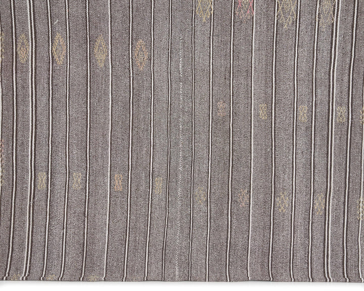 Gray Kilim Rug 5' 7" x 6' 8" | No. VR55564