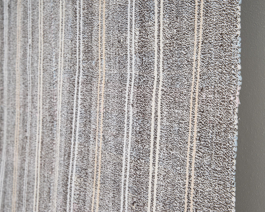 Gray Kilim Rug 4' 7" x 9' 4" | No. VR32650
