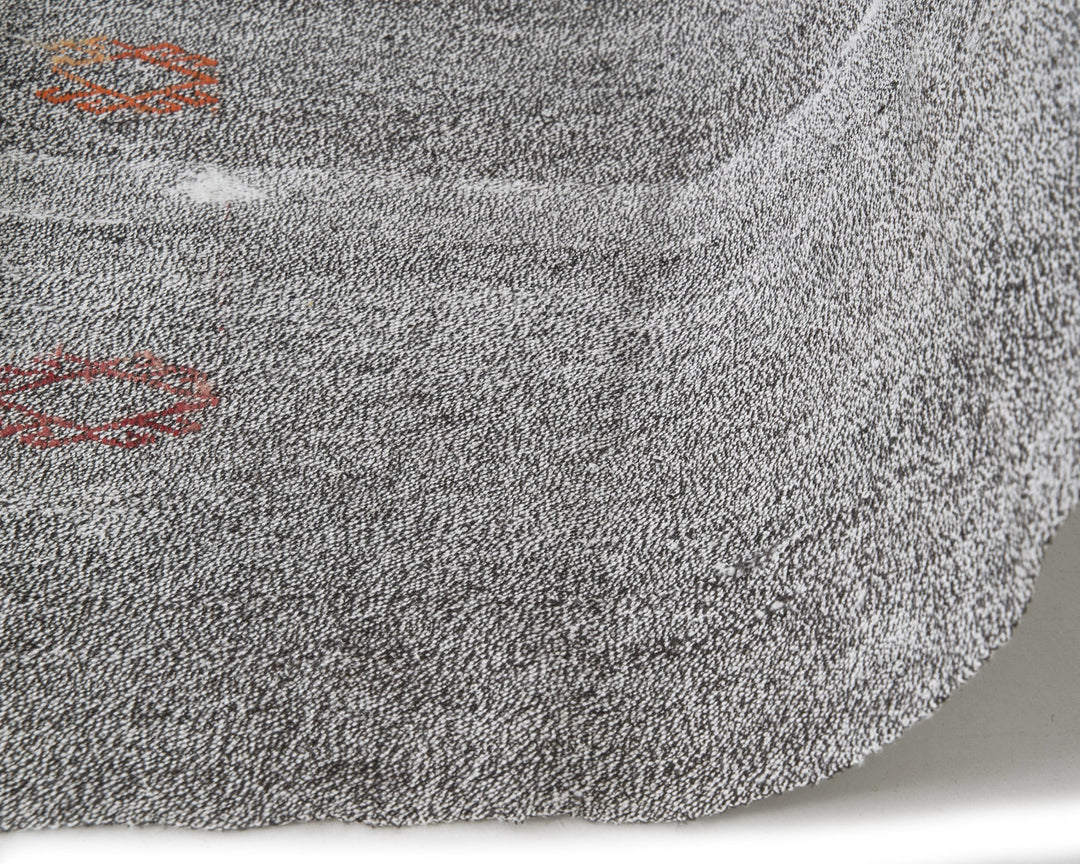 Gray Runner Rug 2' 7" x 15' 7" | No. VR50681