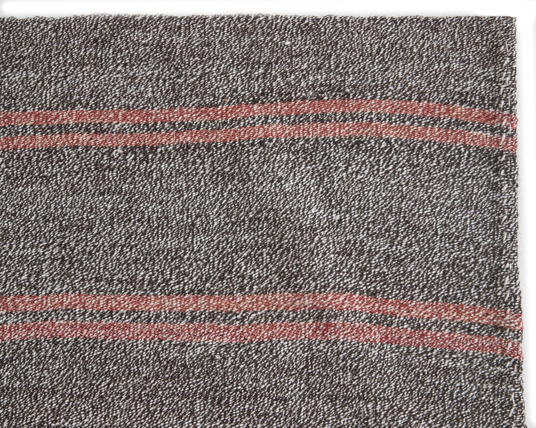 Gray Runner Rug 3' 6" x 8' 6" | No. VR53303