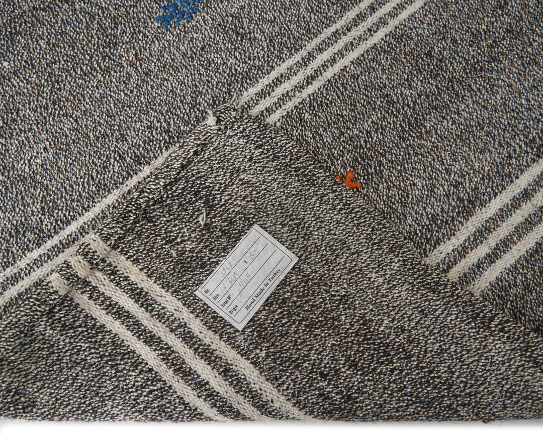 Gray Kilim Rug 5' 11" x 10' | No. VR22162