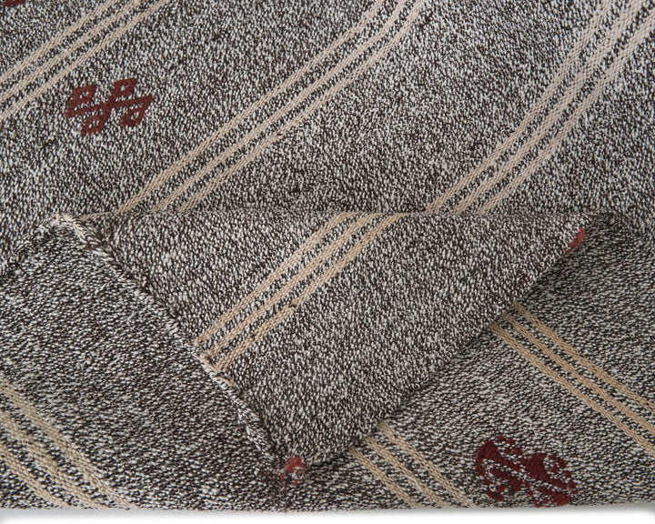 Gray Kilim Rug 6' 11" x 8' 4" | No. VR58075