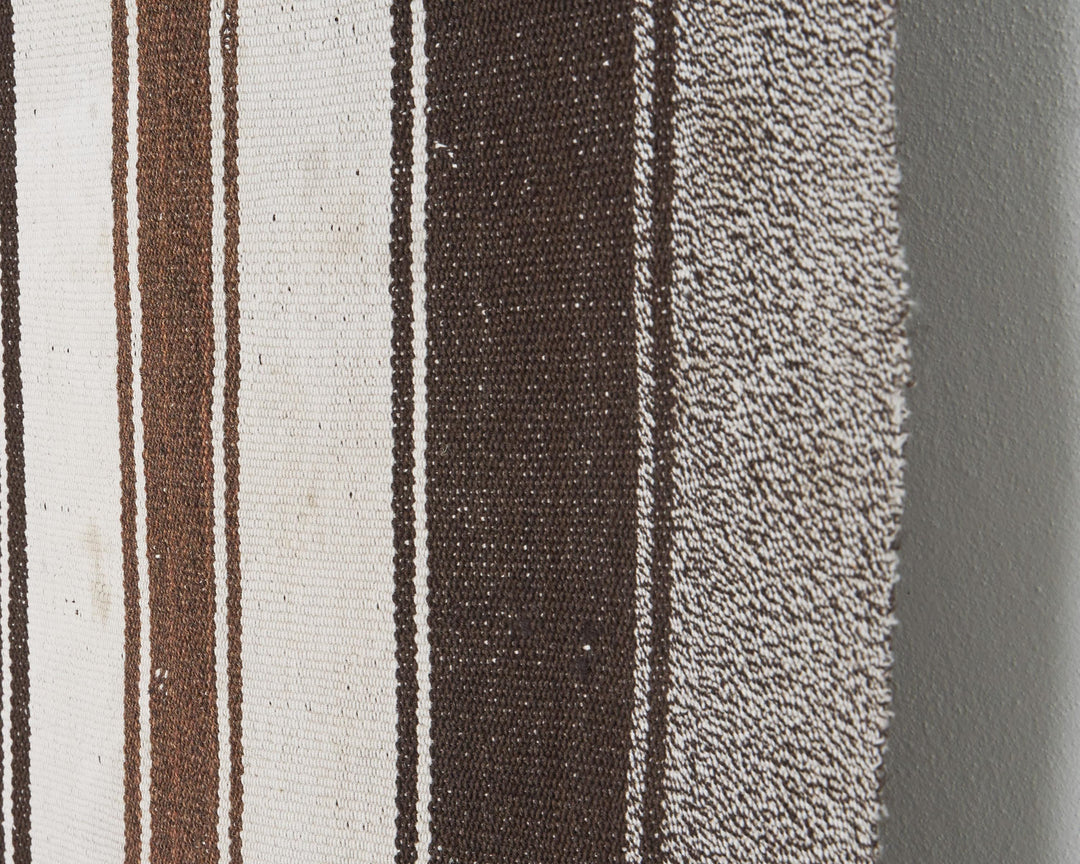Kilim Rug 6' 7" x 7' 3" | No. VR92948