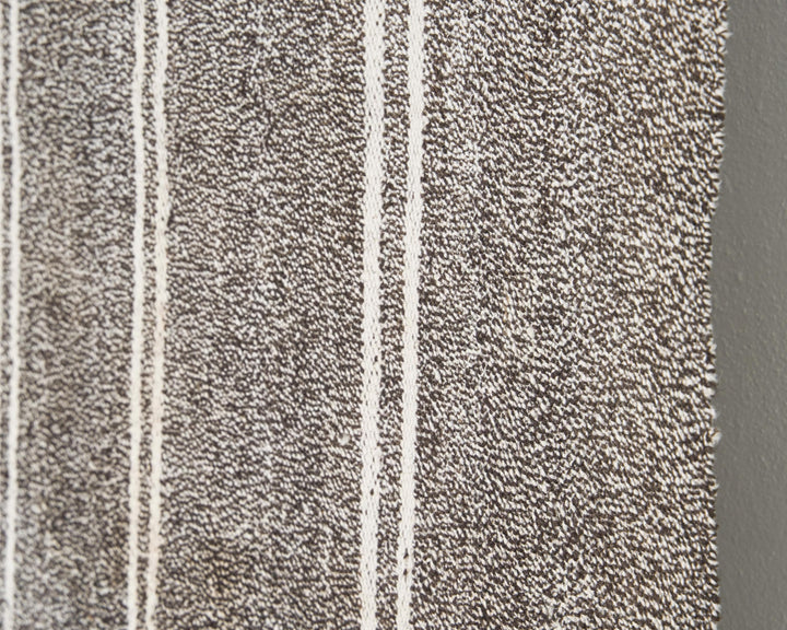Gray Kilim Rug 4' 9" x 6' 7" | No. VR68167