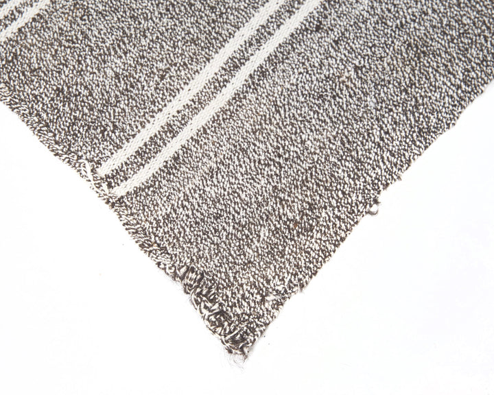 Gray Kilim Rug 4' 9" x 6' 7" | No. VR68167