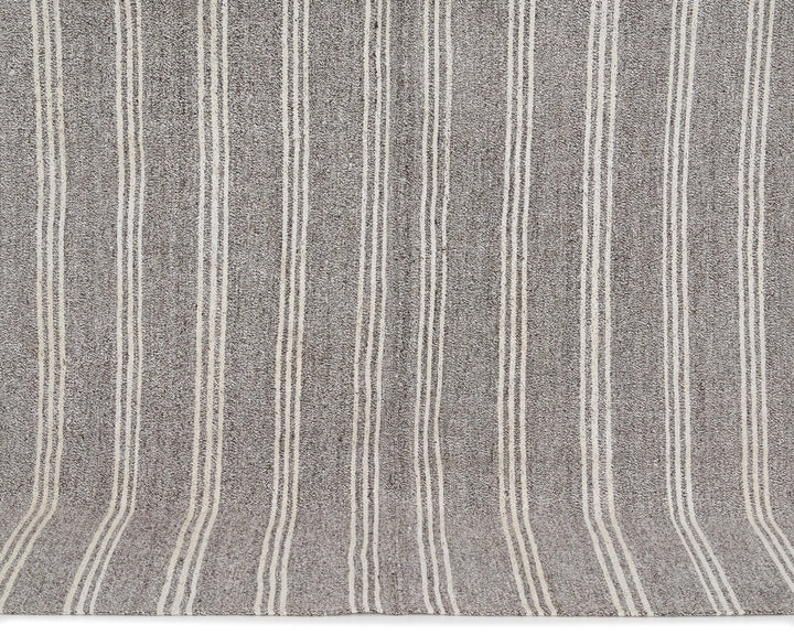Kilim Rug 5' 7" x 8' | No. VR50994