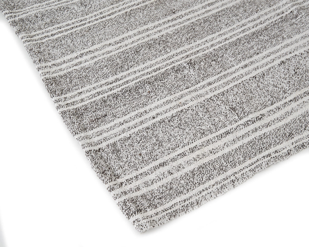 Gray Kilim Rug 4' 7" x 9' 4" | No. VR52549
