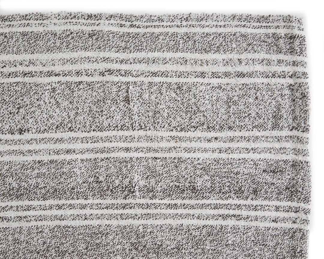 Gray Kilim Rug 4' 7" x 9' 4" | No. VR52549
