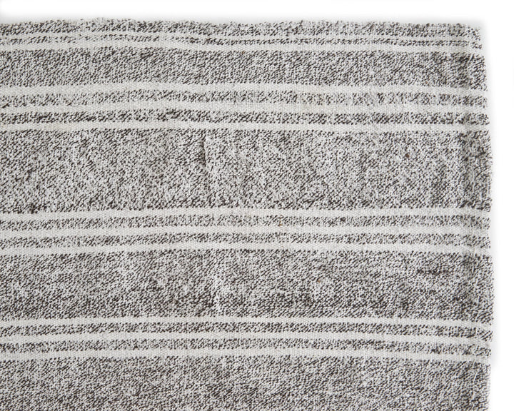 Gray Kilim Rug 4' 7" x 9' 4" | No. VR52549