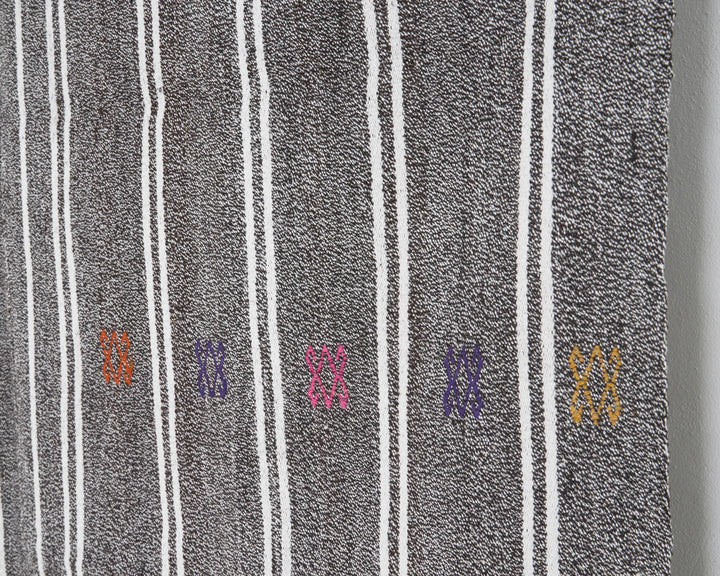 Gray Kilim Rug 5' 8" x 7' | No. VR48809