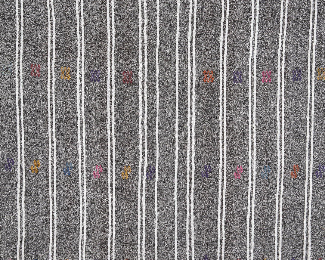 Gray Kilim Rug 5' 8" x 7' | No. VR48809