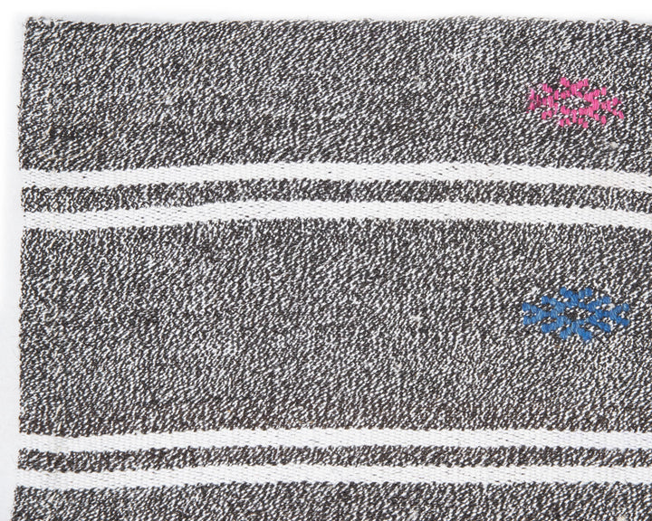 Gray Kilim Rug 5' 8" x 7' | No. VR48809