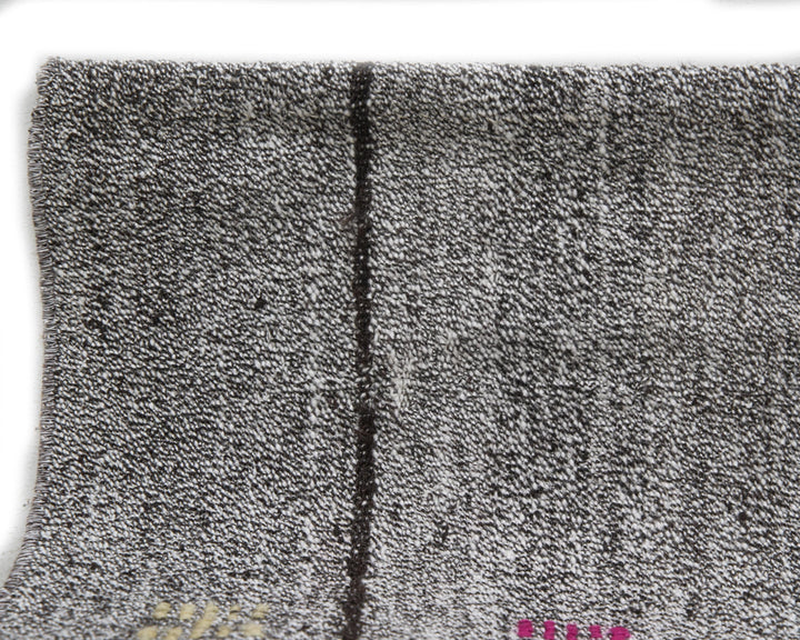 Gray Kilim Rug 6' 9" x 7' 2" | No. VR27840