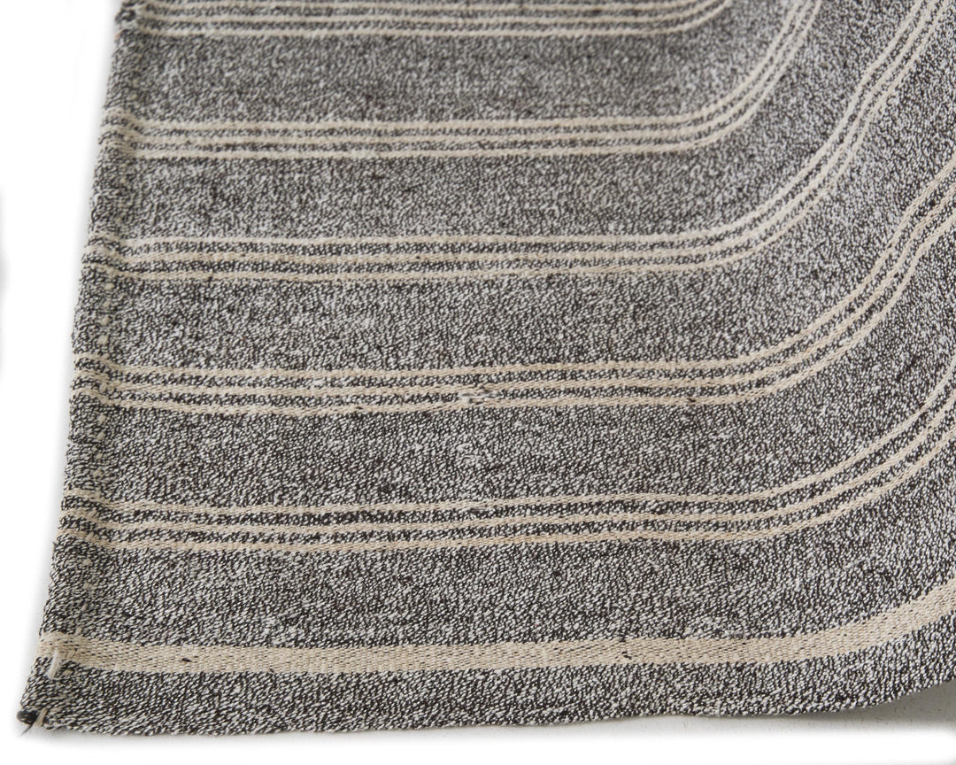 Gray Kilim Rug 6' 4" x 7' 11" | No. VR38013