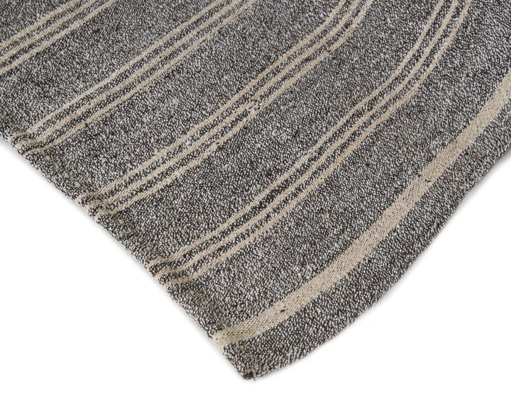 Gray Kilim Rug 6' 4" x 7' 11" | No. VR38013