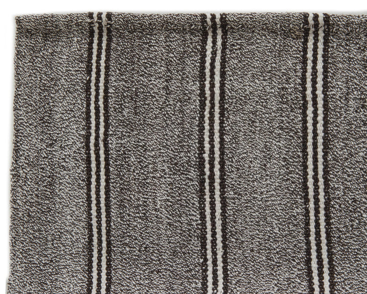 Gray Kilim Rug 6' 1" x 7' 4" | No. VR39816