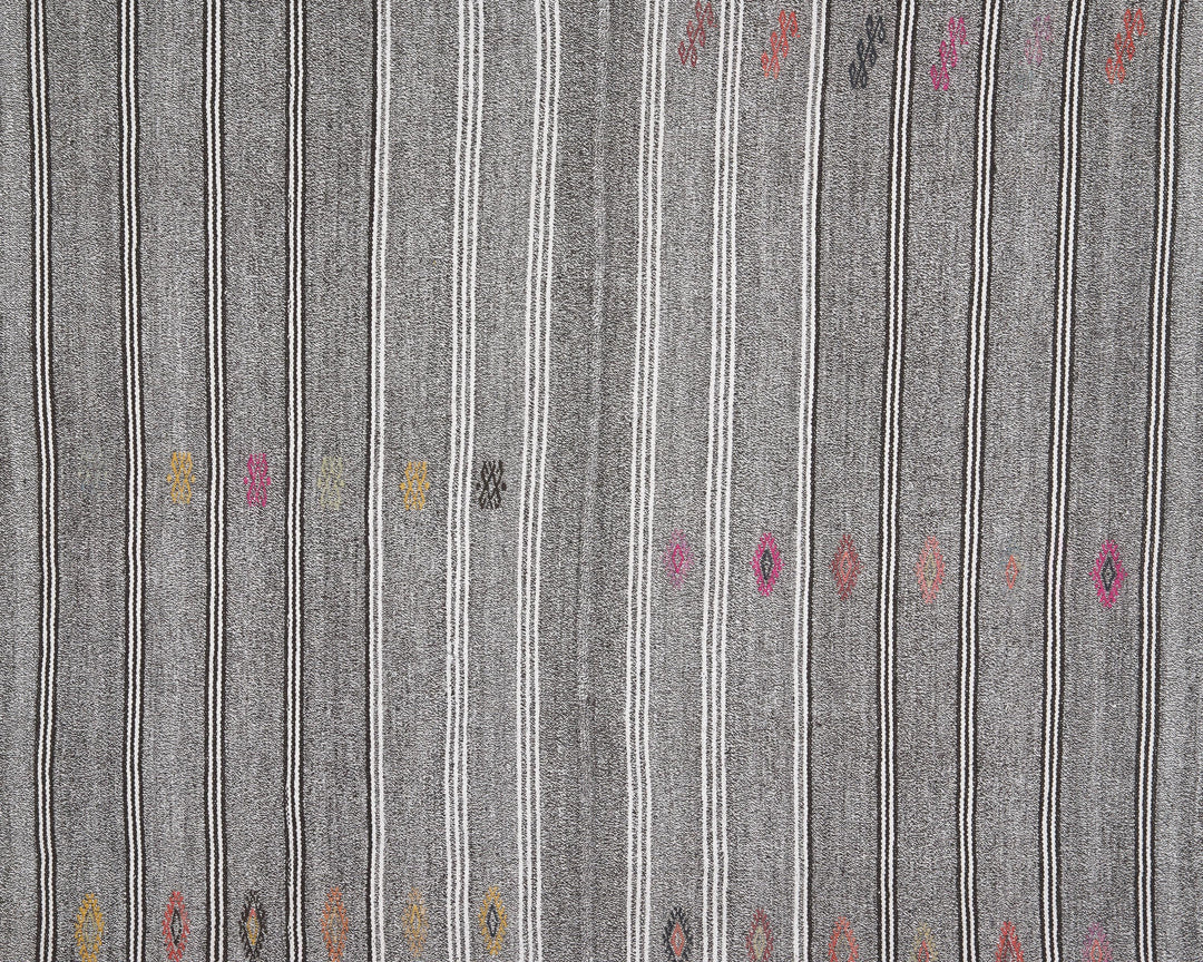 Gray Kilim Rug 6' 1" x 7' 4" | No. VR39816