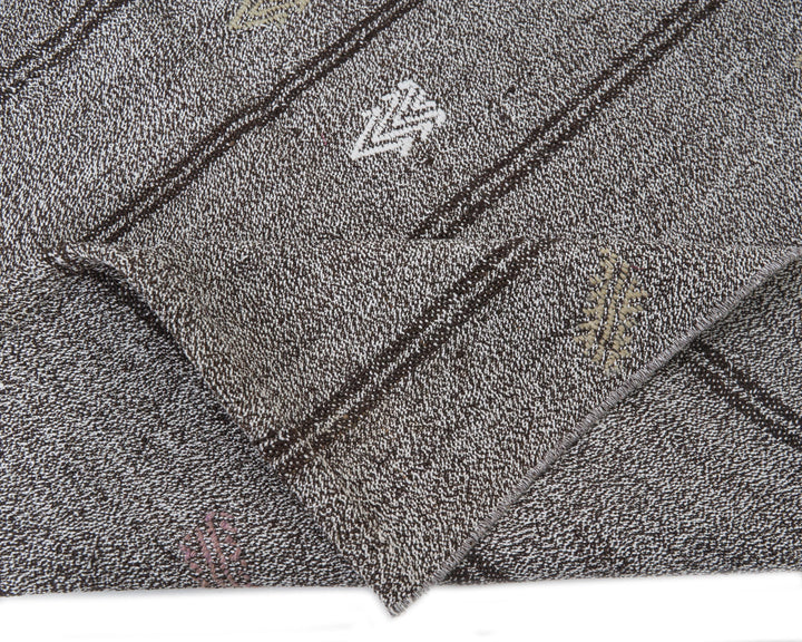 Gray Kilim Rug 6' 1" x 7' 2" | No. VR12592