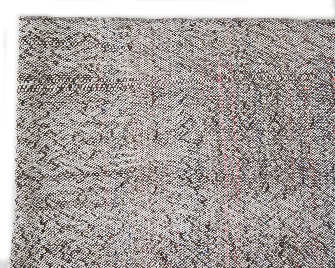 Gray Kilim Rug 6' 5" x 10' 6" | No. VR29025