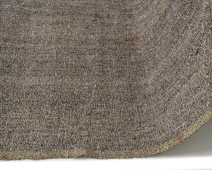Kilim Rug 5' 8" x 9' 6" | No. VR60303