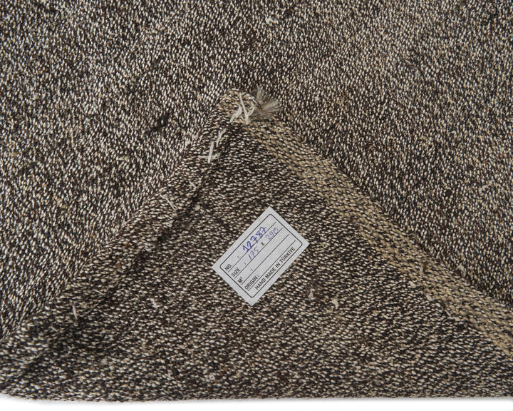 Kilim Rug 5' 8" x 9' 6" | No. VR60303