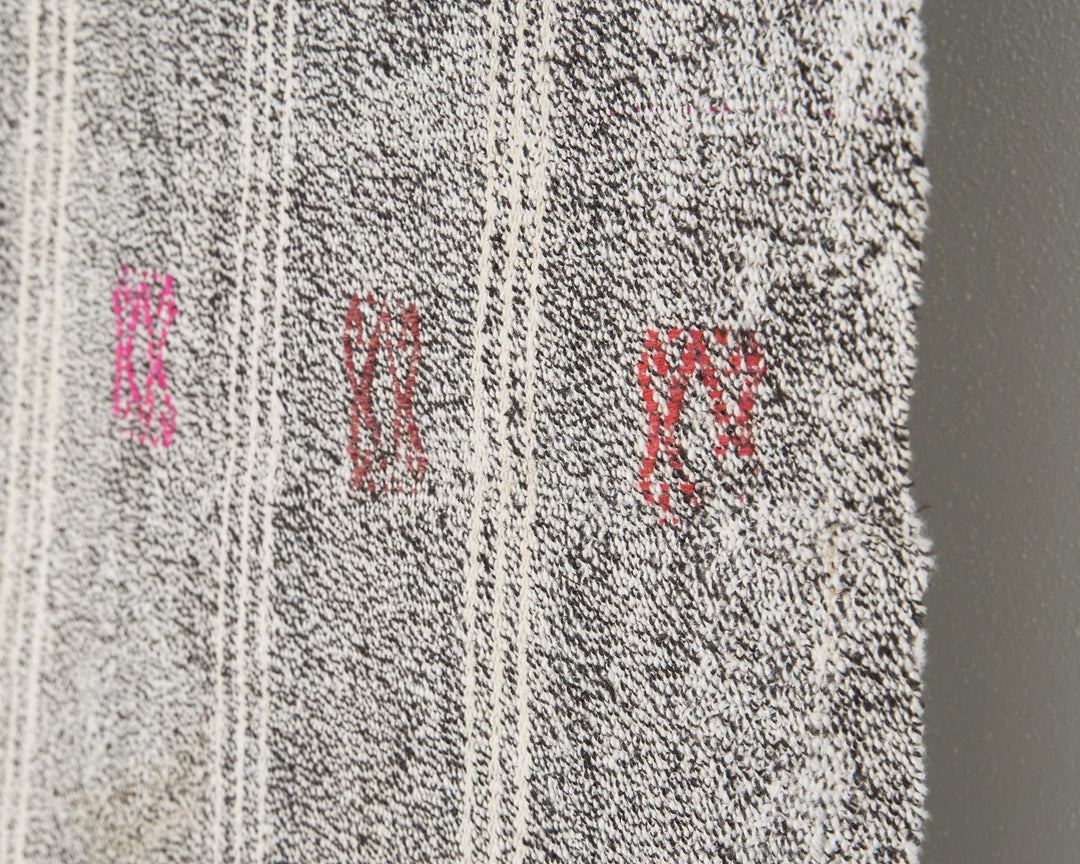 Runner Rug 3' 4" x 20' 4" | No. VR97605