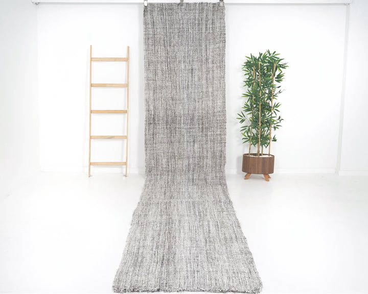 Runner Rug 2' 10" x 20' | No. VR88036
