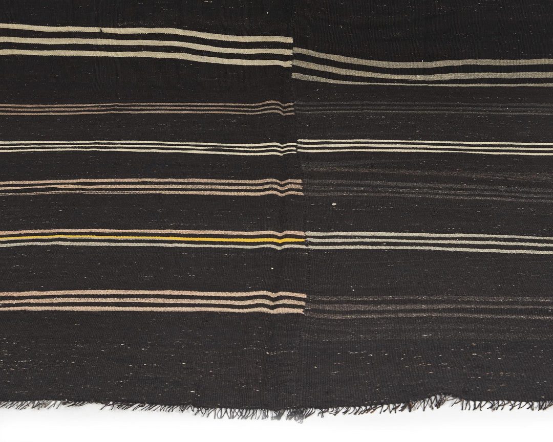 Brown Kilim Rug 7' 5" x 13' 3" | No. VR26686