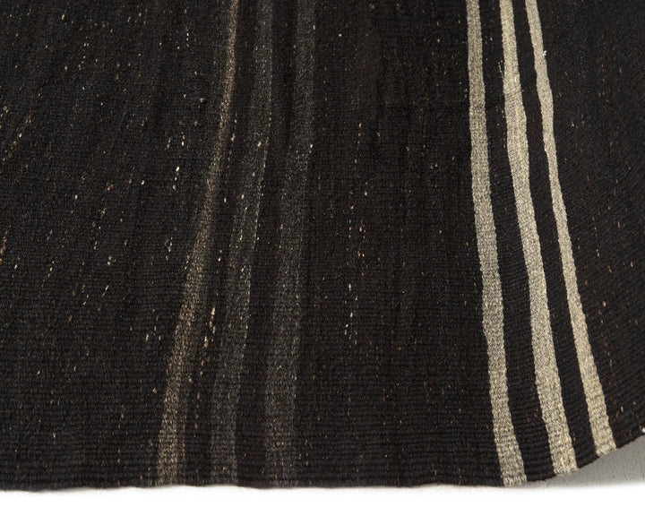 Brown Kilim Rug 7' 5" x 13' 3" | No. VR26686