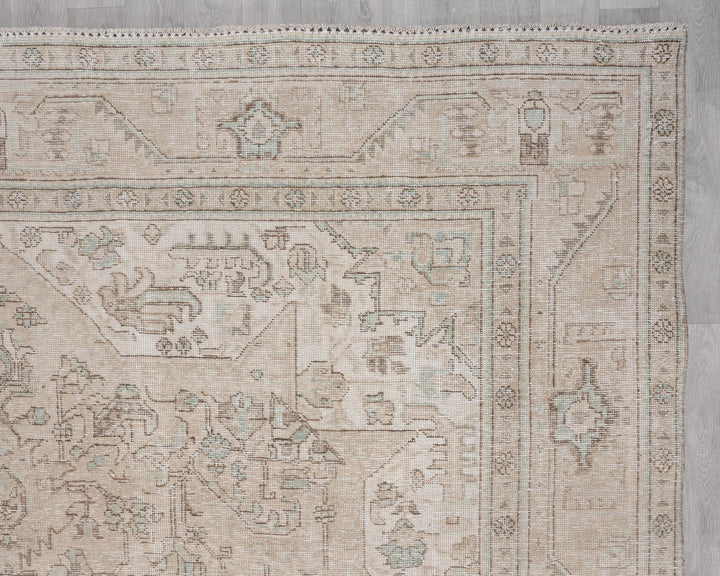 Beige Oushak Rug 9' 6" x 12' 8" | No. VR23603