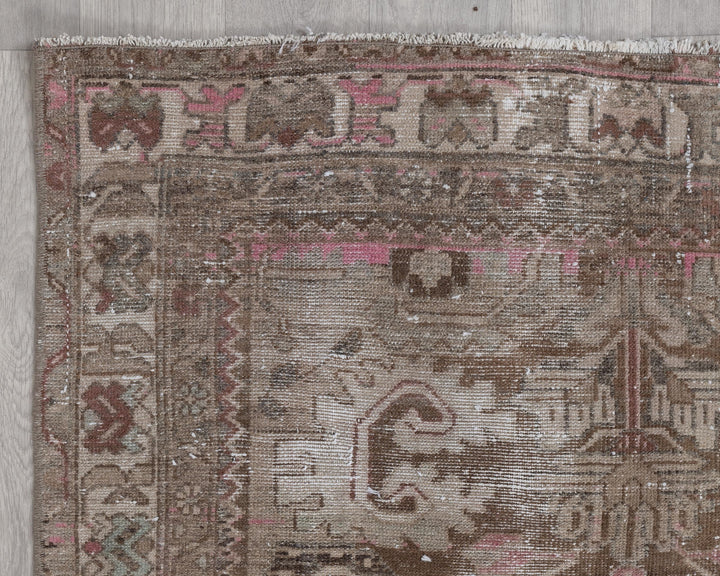 Runner Rug 3' 6" x 9' 6" | No. VR42590