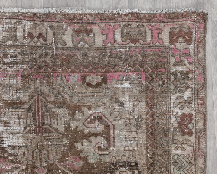 Runner Rug 3' 6" x 9' 6" | No. VR42590