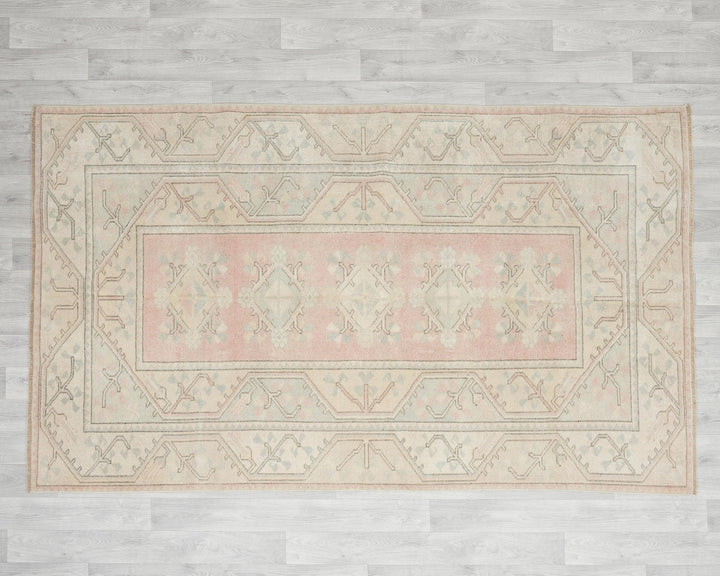 Beige Oushak Rug 5' x 8' | No. VR87334