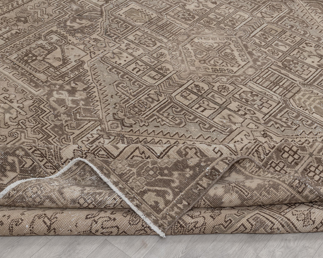 Oushak Rug 8' 2" x 10' 8" | No. VR80276