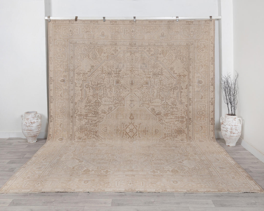 Oushak Rug 9' 5" x 12' 3" | No. VR11151