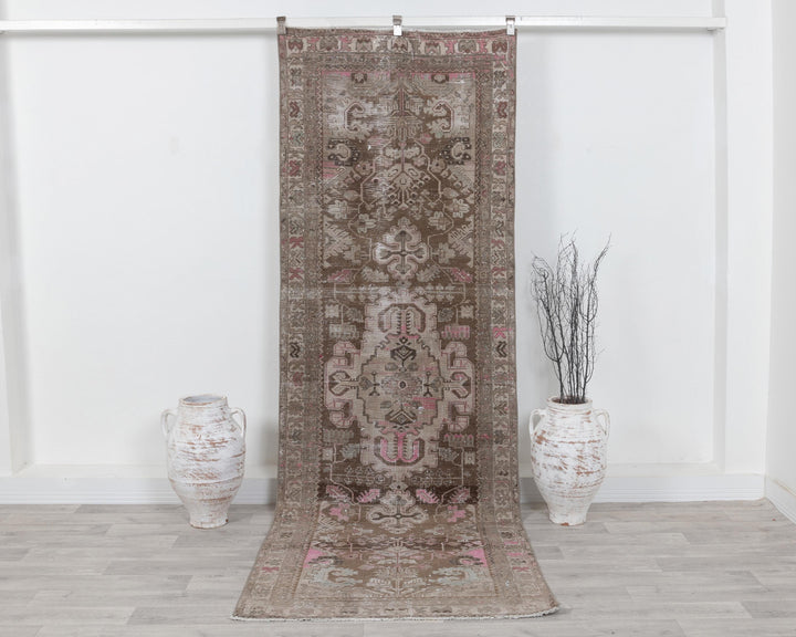 Runner Rug 3' 6" x 9' 6" | No. VR42590