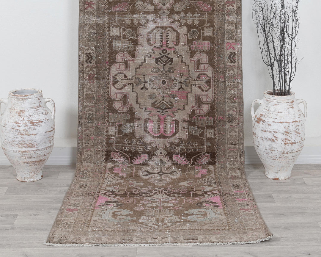 Runner Rug 3' 6" x 9' 6" | No. VR42590
