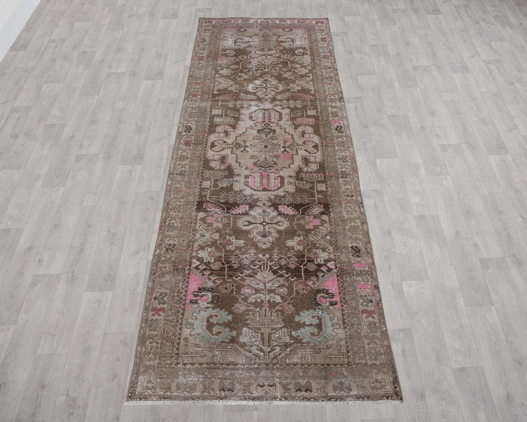 Runner Rug 3' 6" x 9' 6" | No. VR42590