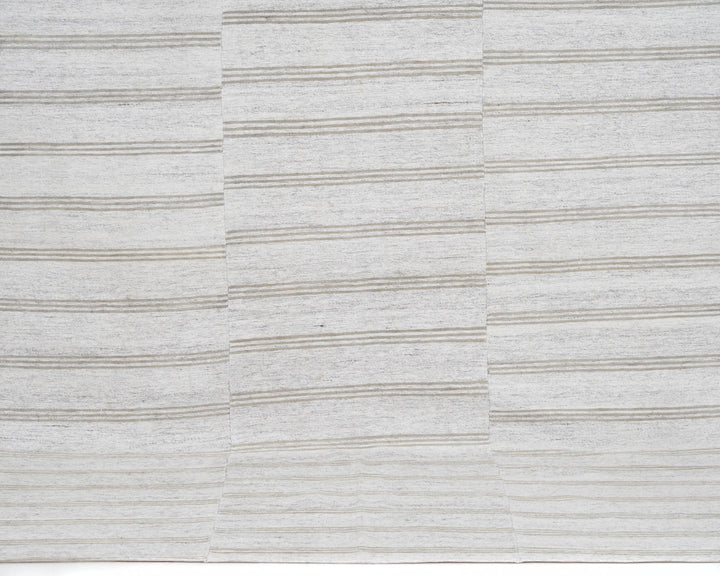 Faded Kilim Rug 6' 2" x 9' 4" | No. VR73205