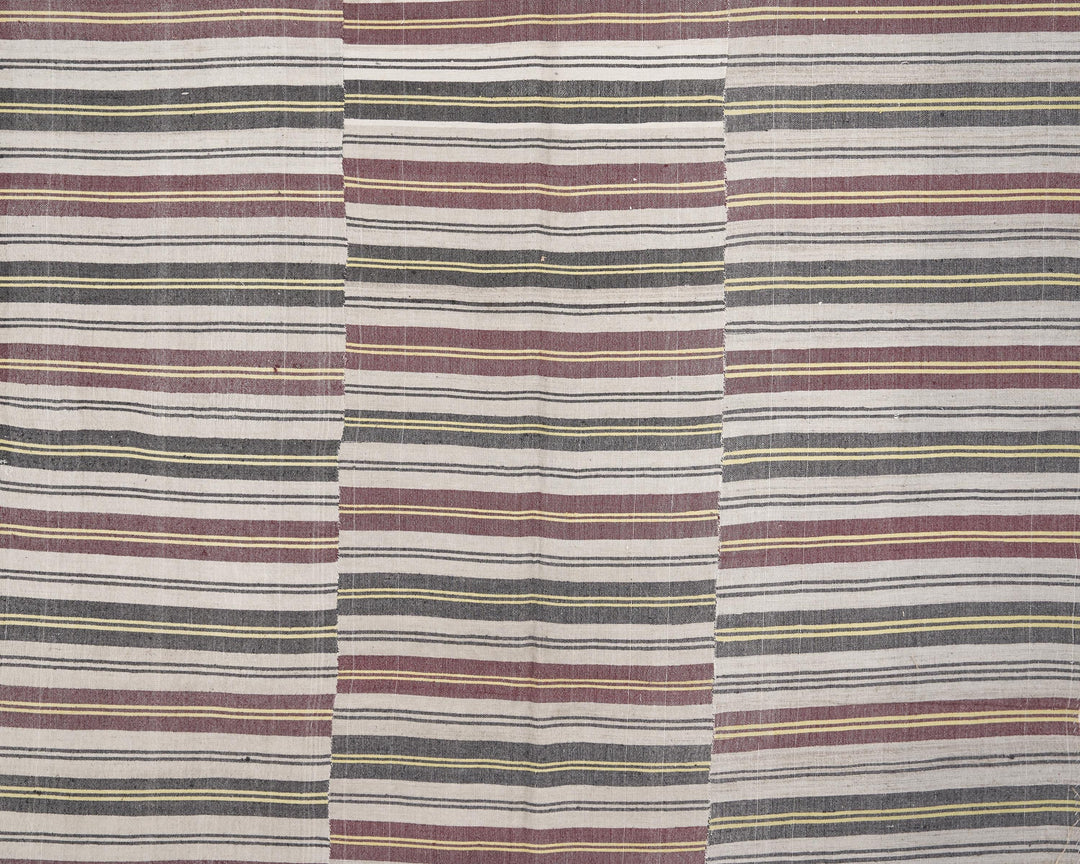 Kilim Rug 5' 11" x 9' 8" | No. VR40372