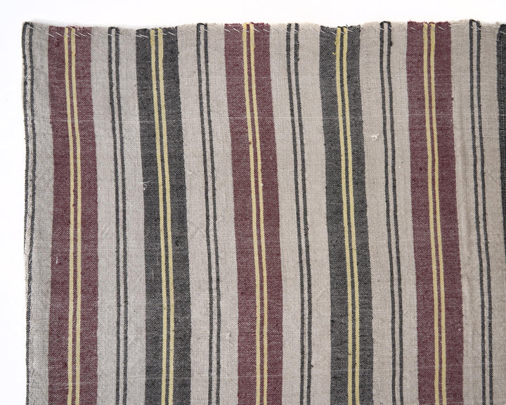 Kilim Rug 5' 11" x 9' 8" | No. VR40372