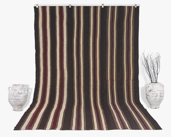 Brown Kilim Rug 7' 2" x 11' 3" | No. VR64476