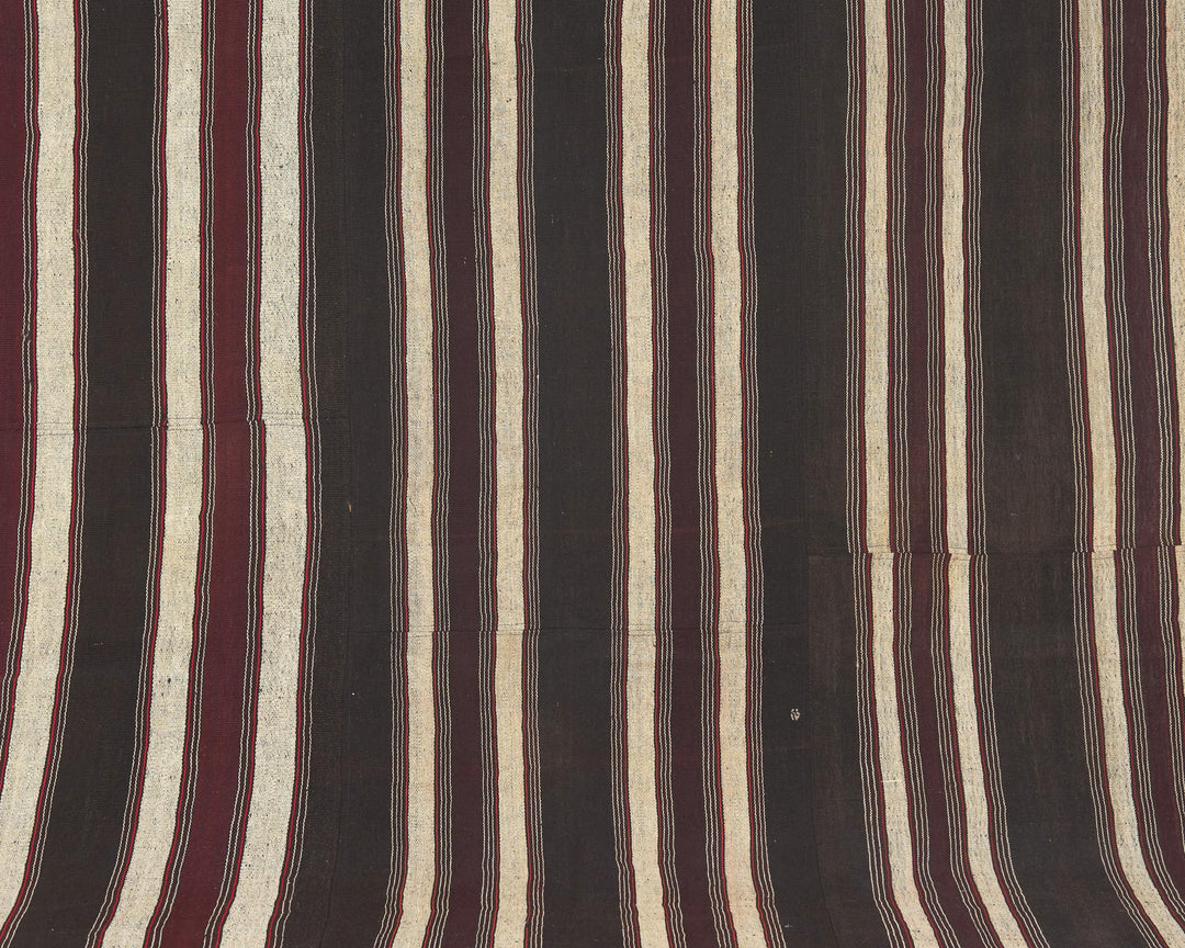 Brown Kilim Rug 7' 2" x 11' 3" | No. VR64476