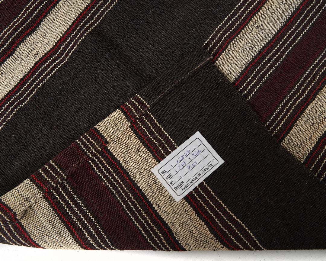 Brown Kilim Rug 7' 2" x 11' 3" | No. VR64476