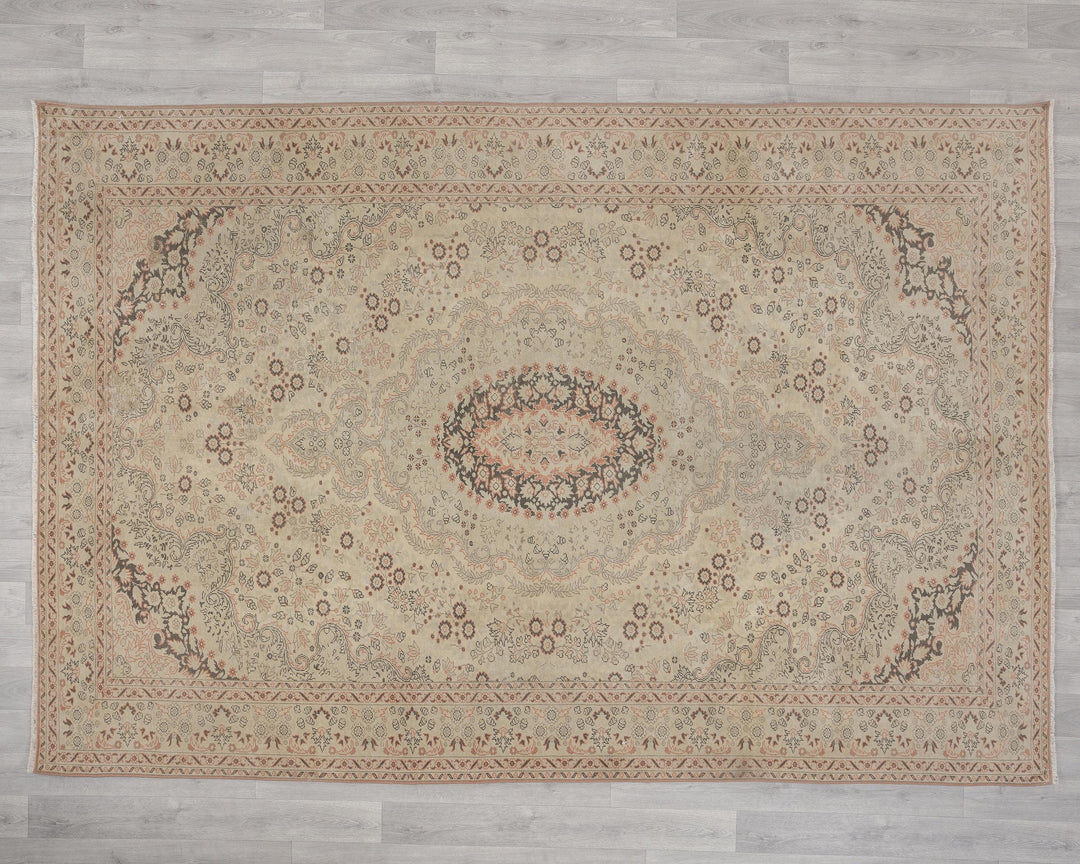 Oushak Rug 6' 5" x 9' 3" | No. VR11008