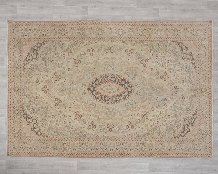 Oushak Rug 6' 5" x 9' 3" | No. VR11008