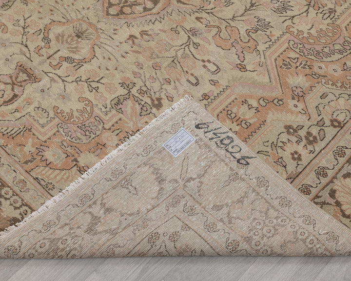Pastel Oushak Rug 6' 5" x 9' 5" | No. VR59877