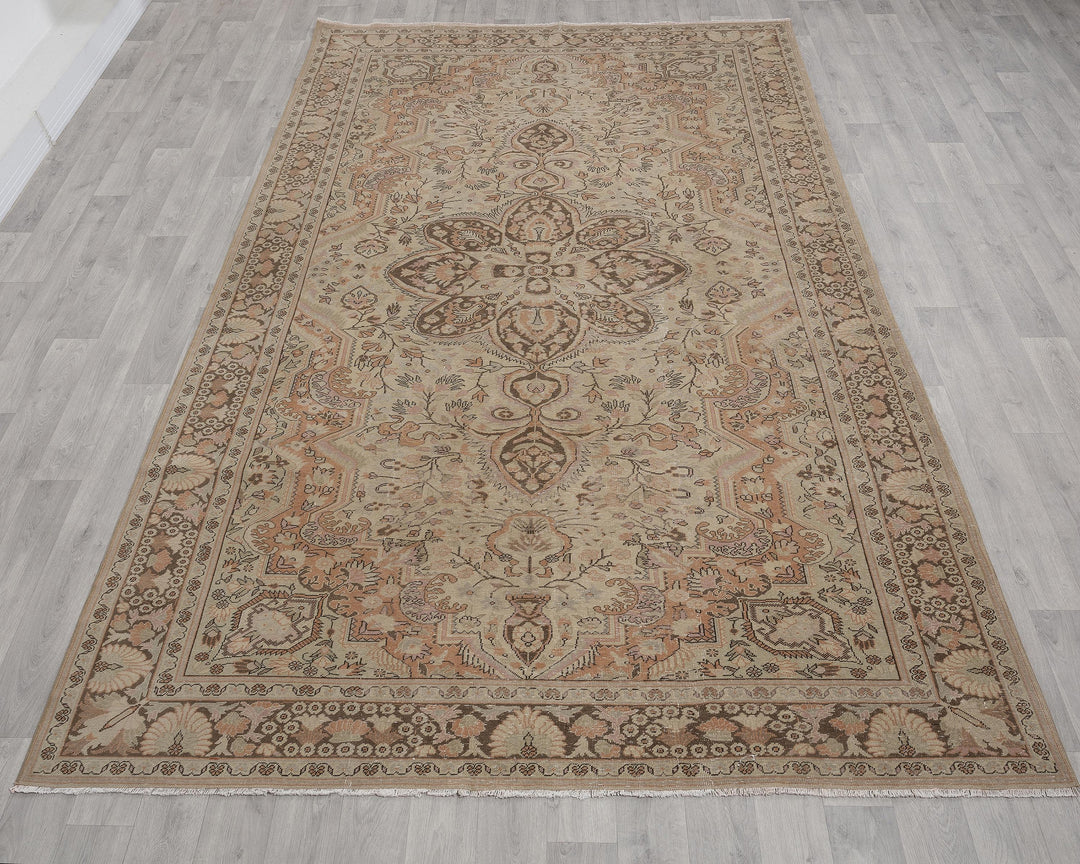 Pastel Oushak Rug 6' 5" x 9' 5" | No. VR59877